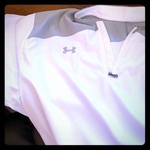 Under Armor short sleeve pull over